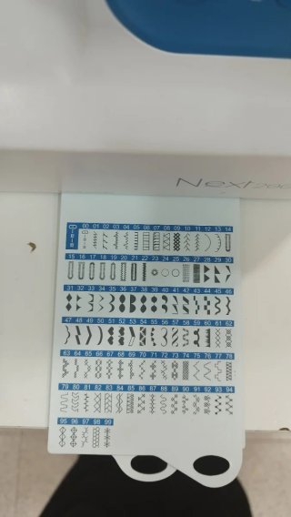 Máquina de coser Alfa Next 200 Electrónica