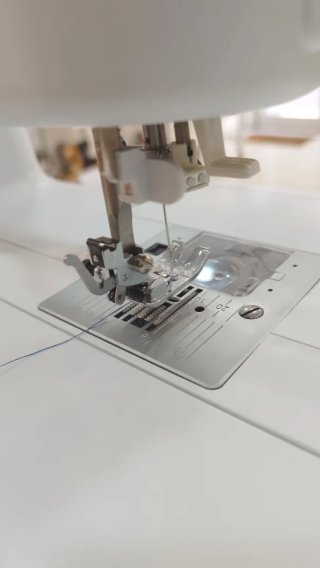 Máquina de coser Alfa Next 200 Electrónica