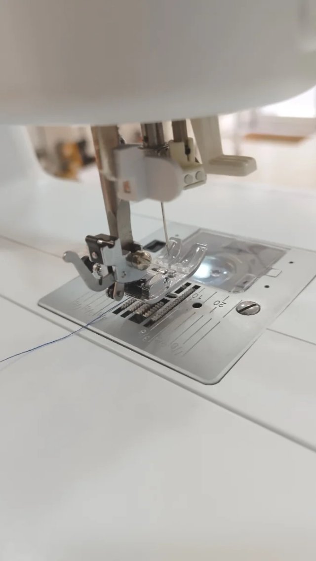 Máquina de coser Alfa Next 200 Electrónica