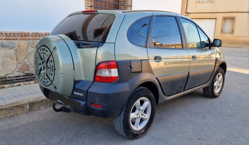 Renault Scenic 4x4 - foto 1