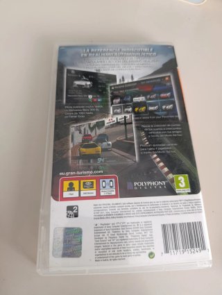 Gran Turismo Essentials per PSP
