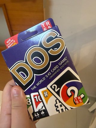 Juego de cartas DOS de Mattel