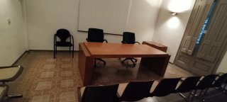 Mesa oficina vintage + mueble auxiliar madera