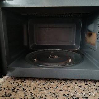 Microondas Orbegozo y Cafetera Dolce Gusto