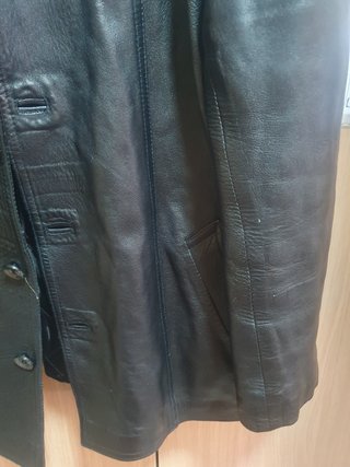 Chaqueta americana de piel negra