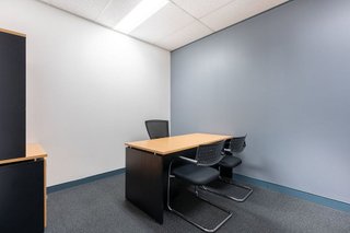 Oficina en alquiler en Zona Industrial en Prat de Llobregat, El