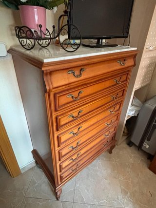 Conjunto de muebles de madera