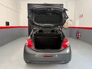 PEUGEOT 208 1.6 HDi 92CV STYLE - 2015
