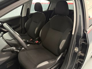 PEUGEOT 208 1.6 HDi 92CV STYLE - 2015