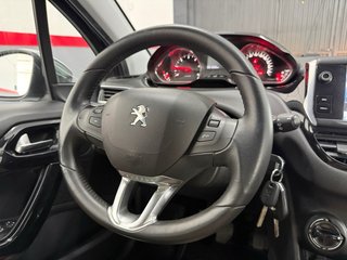 PEUGEOT 208 1.6 HDi 92CV STYLE - 2015