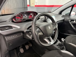 PEUGEOT 208 1.6 HDi 92CV STYLE - 2015