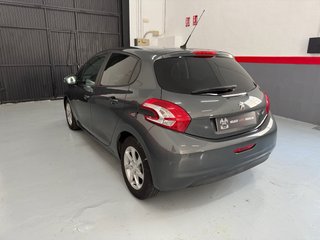 PEUGEOT 208 1.6 HDi 92CV STYLE - 2015