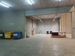 Nave industrial en alquiler en Zona Industrial en Barbera del Vallès