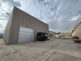 Nave industrial en alquiler en Zona Industrial en Barbera del Vallès