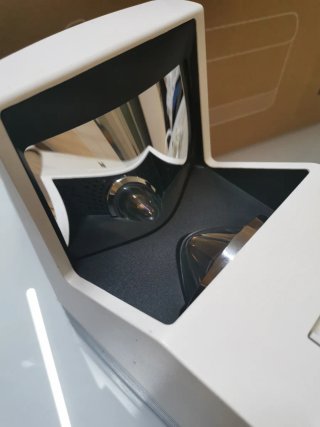 Proyector LG CineBeam Laser HF85L FHD. OJO LEER.