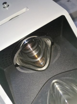 Proyector LG CineBeam Laser HF85L FHD. OJO LEER.