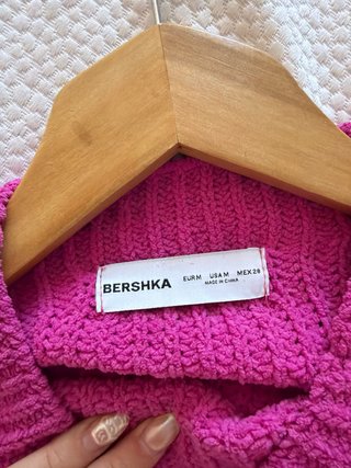 Jersey Bershka rosa cropped