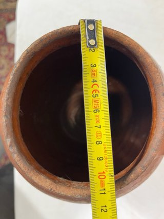 Antiguo Cántaro de Barro Cocido