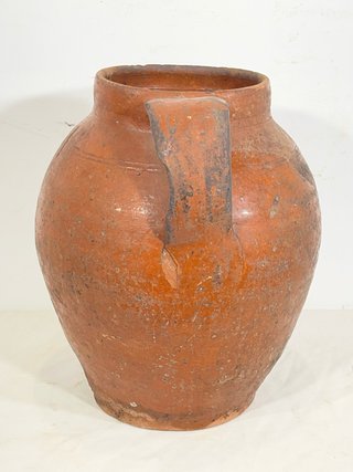 Antiguo Cántaro de Barro Cocido