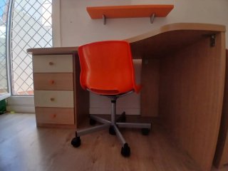 Cama 80x182 + escritorio-silla