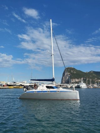 Barco vela tipo Catamarán Passion 32 - 10m eslora