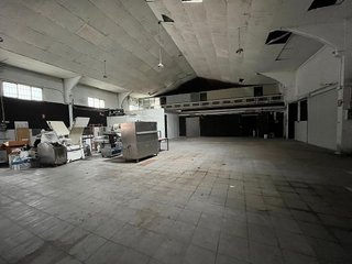 Nave industrial en venta en Santa Rosa - Valdeolleros en Córdoba