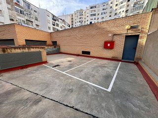 Garaje en venta en Ave en Zaragoza