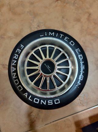 Caja de reloj, original, gucci, omega. Guess