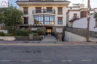 Local comercial en venta en Cájar