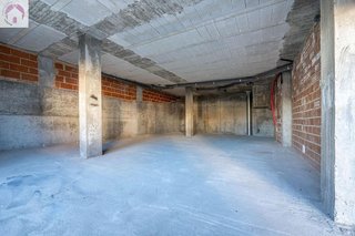 Local comercial en venta en Cájar