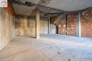 Local comercial en venta en Cájar