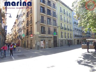 Local comercial en venta en Casco Antiguo en Pamplona