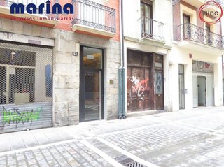 Local comercial en venta en Casco Antiguo en Pamplona