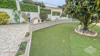 Chalet en venta en Roca Grossa - Serra Brava en Lloret de Mar