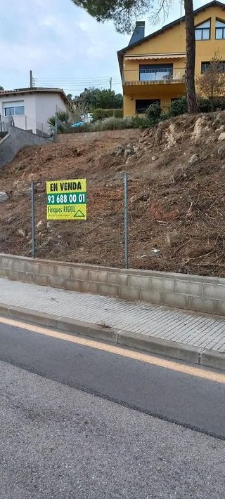 Solar en venta en Corbera de Llobregat