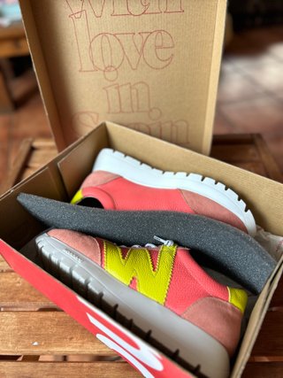 Zapatillas urbanas mujer marca Wonders - Talla 36