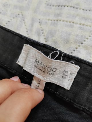 Pantalón pitillo de Mango Talla 36