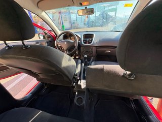 Peugeot 206 2011