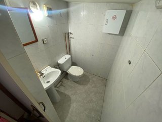 Local comercial en alquiler en El Carbayedo - El Quirinal en Avilés