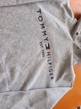 Sudadera Tommy Hilfiger Gris