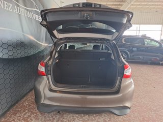 Nissan Pulsar 2015