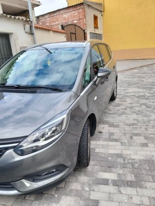 Opel Zafira 2017