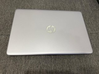 Portátil HP 250 G9 Plata