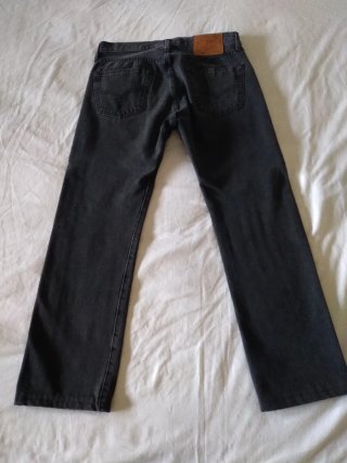 Pantalón Levi's 501 Gris oscuro