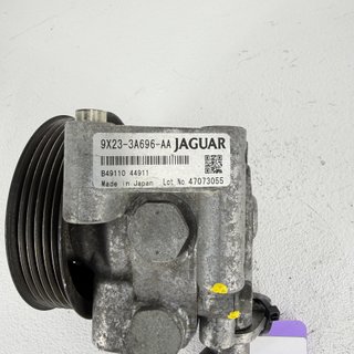 Bomba de dirección Jaguar XF 2.2 9X233A696AA