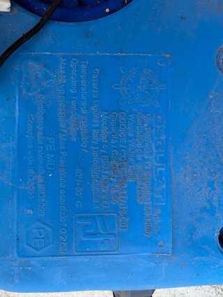 Tanque agua residuales con bomba