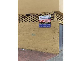 Local comercial en venta en La Granja-La Colina-Los Pastores en Algeciras