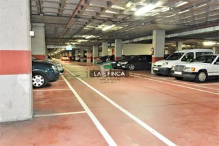 Garaje en venta en Milán - Pumarín - Teatinos en Oviedo
