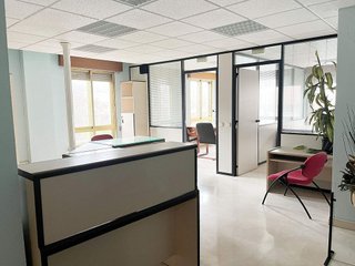 Oficina en venta en Ermitagaña - Mendebaldea en Pamplona