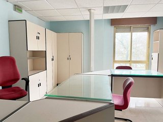 Oficina en venta en Ermitagaña - Mendebaldea en Pamplona